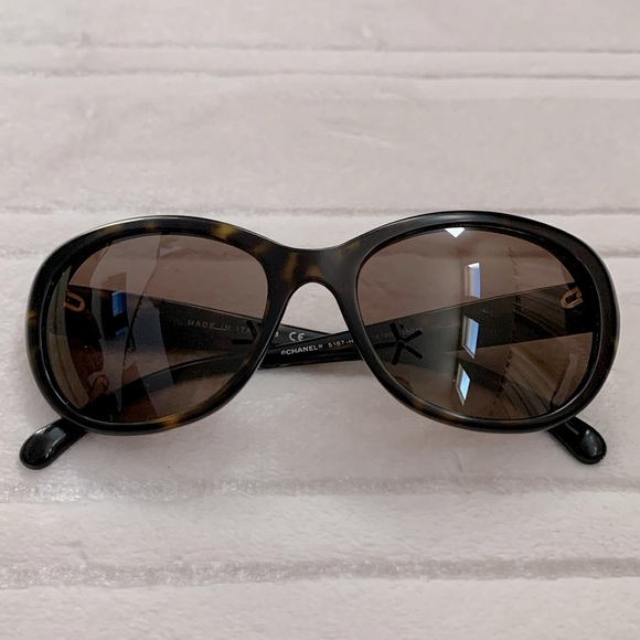 Vintage Chanel Tortoise Shell Camellia Sunglasses Brown - Picture 4 of 14